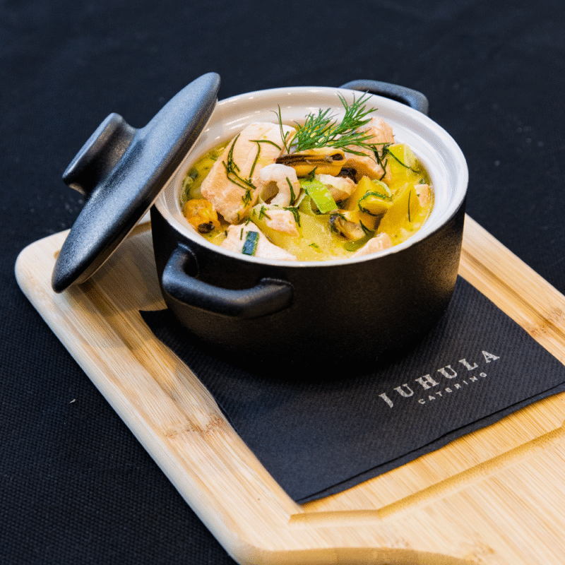 Juhlapaketti keitolla L